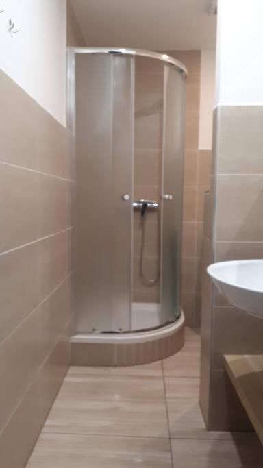 Apartmany Na Tanvaldskem Spicaku Jiretin pod Bukovou Ngoại thất bức ảnh